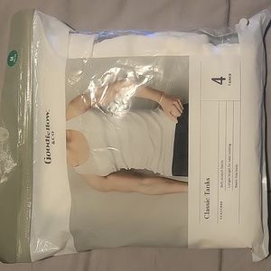 Goodfellow & Co classic tanks